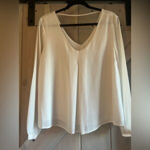 3/$13 21 Contemporary Double Layered Chiffon Swing Blouse